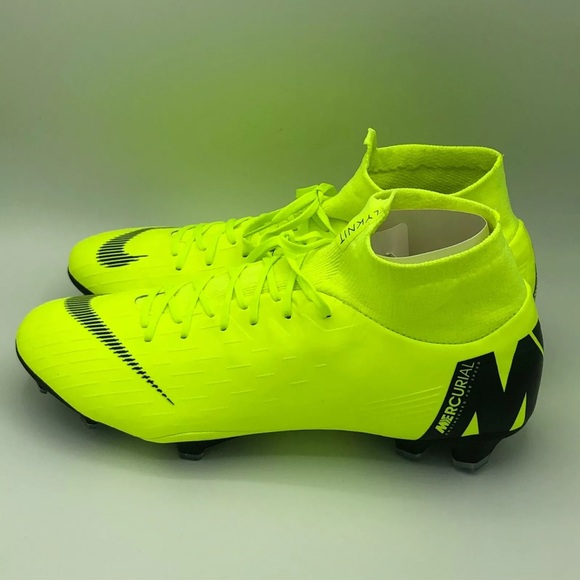 Nike soccer cleats for sale - Picture 3 of 8